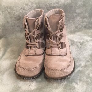 Sorel moccasins